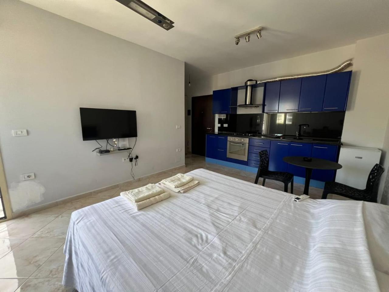 Cozy Apartments Near The Sea Vlore Luaran gambar